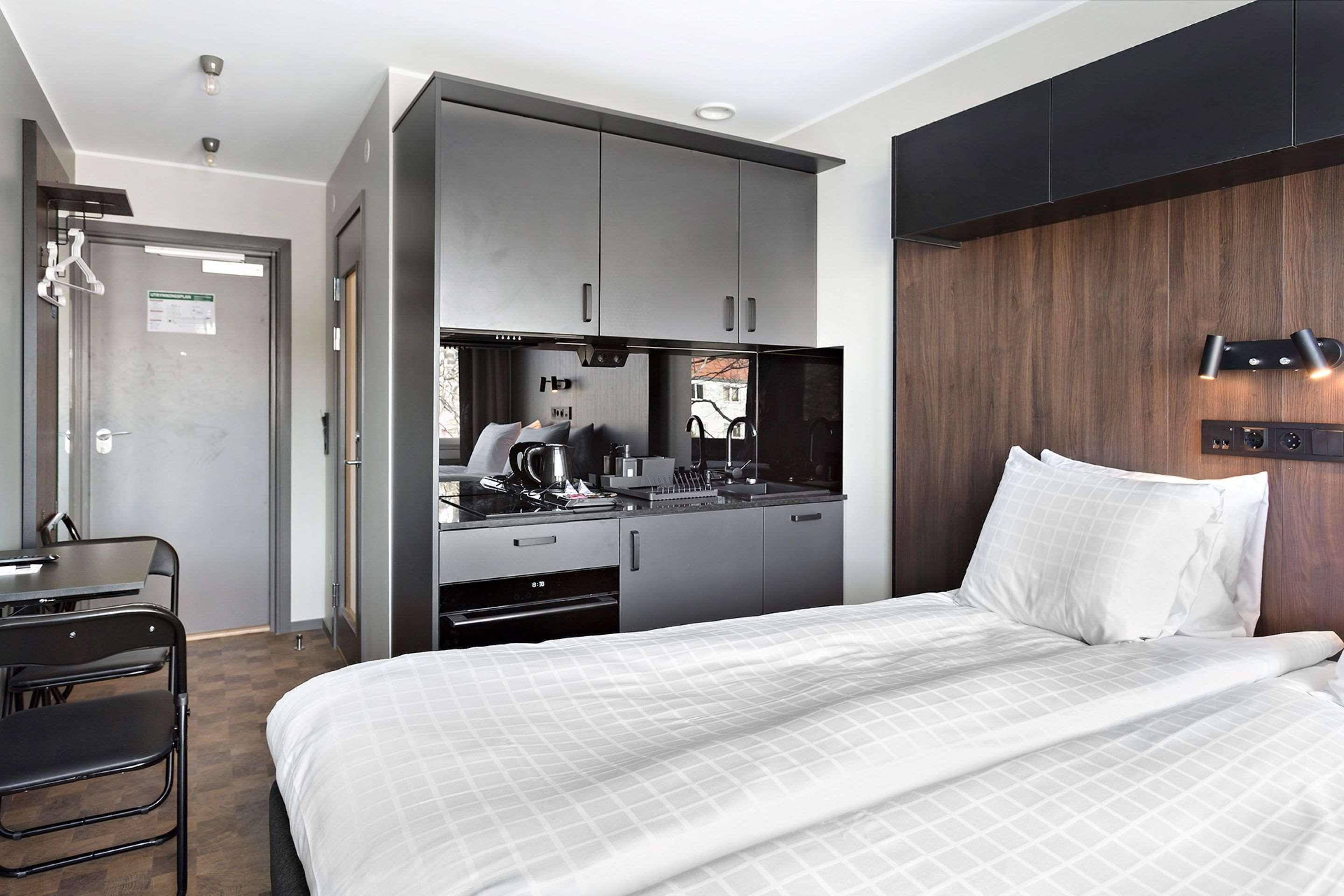 Sure Hotel Studio By Best Western Bromma Stockholm Exterior photo